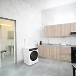 With Full Kitchen & 3 Beds In Tarxien Lägenhet
