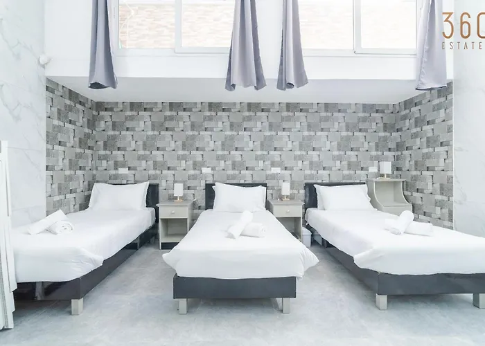 With Full Kitchen & 3 Beds In Tarxien Lejlighed Żabbar